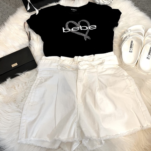 Calvin Klein white paper bag Jean shorts, size 28 - Picture 1 of 7